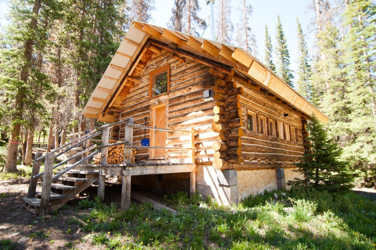 Snowy Mountain Lodge Centennial 외부 사진