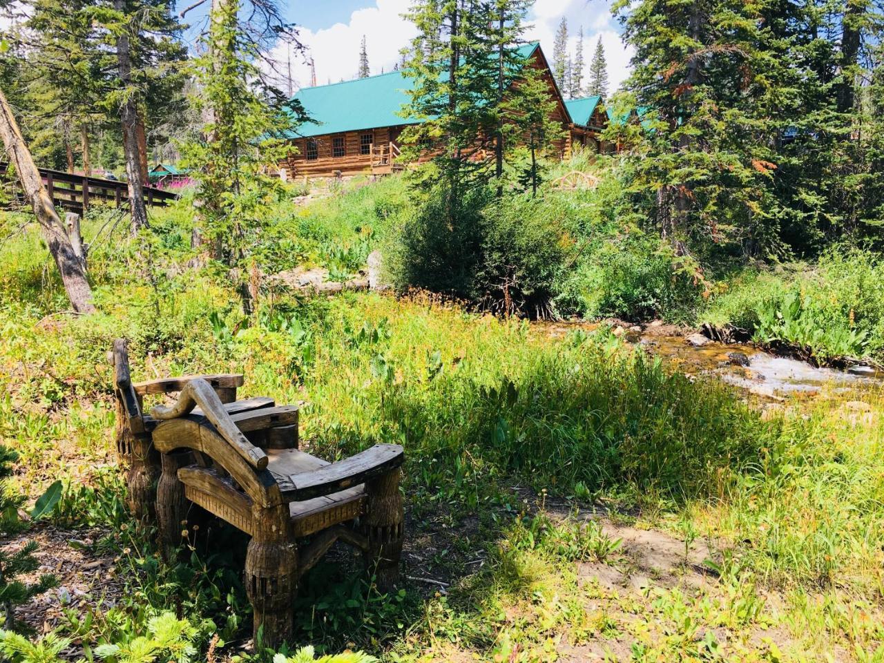 Snowy Mountain Lodge Centennial 외부 사진