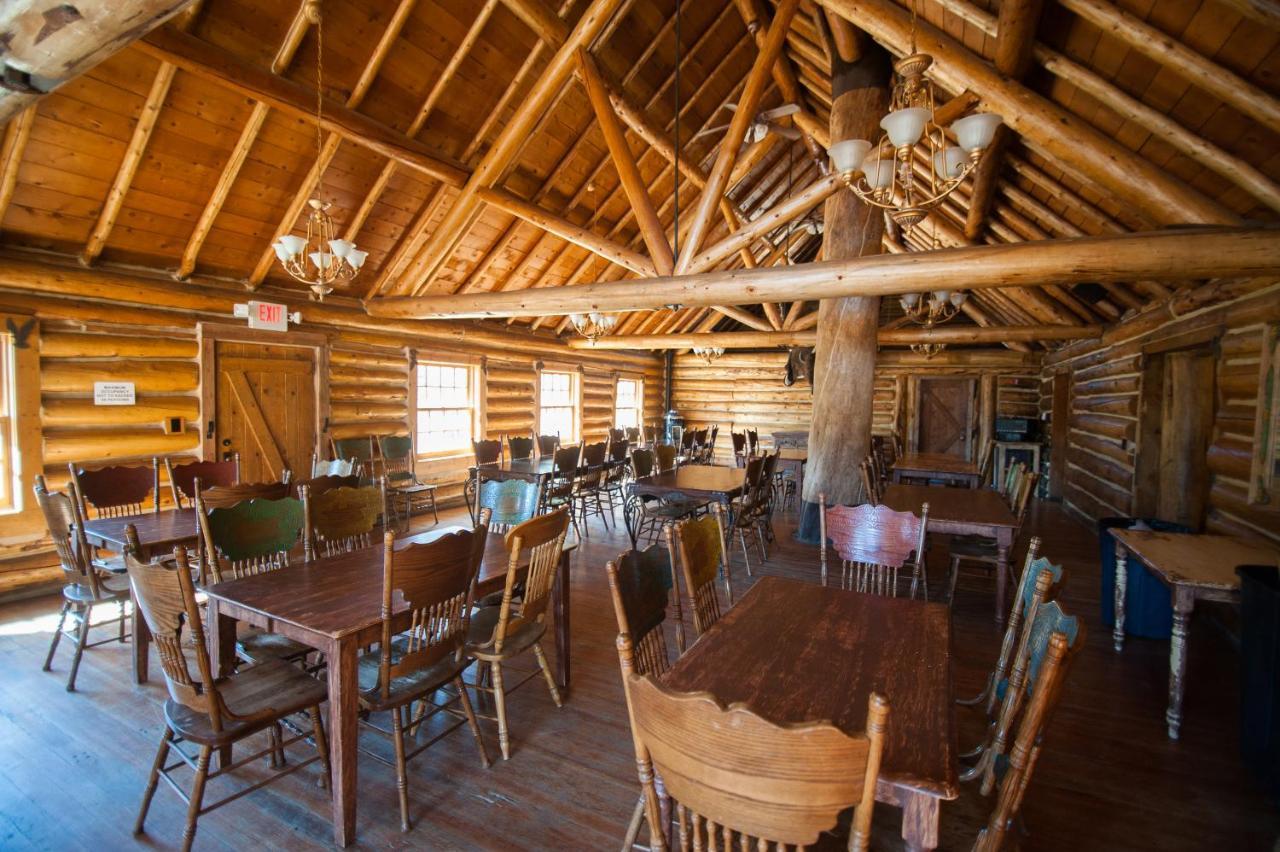 Snowy Mountain Lodge Centennial 외부 사진