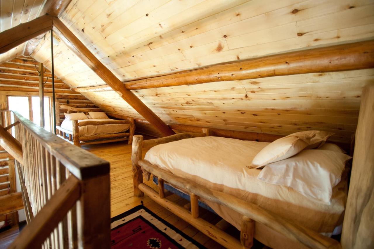 Snowy Mountain Lodge Centennial 외부 사진