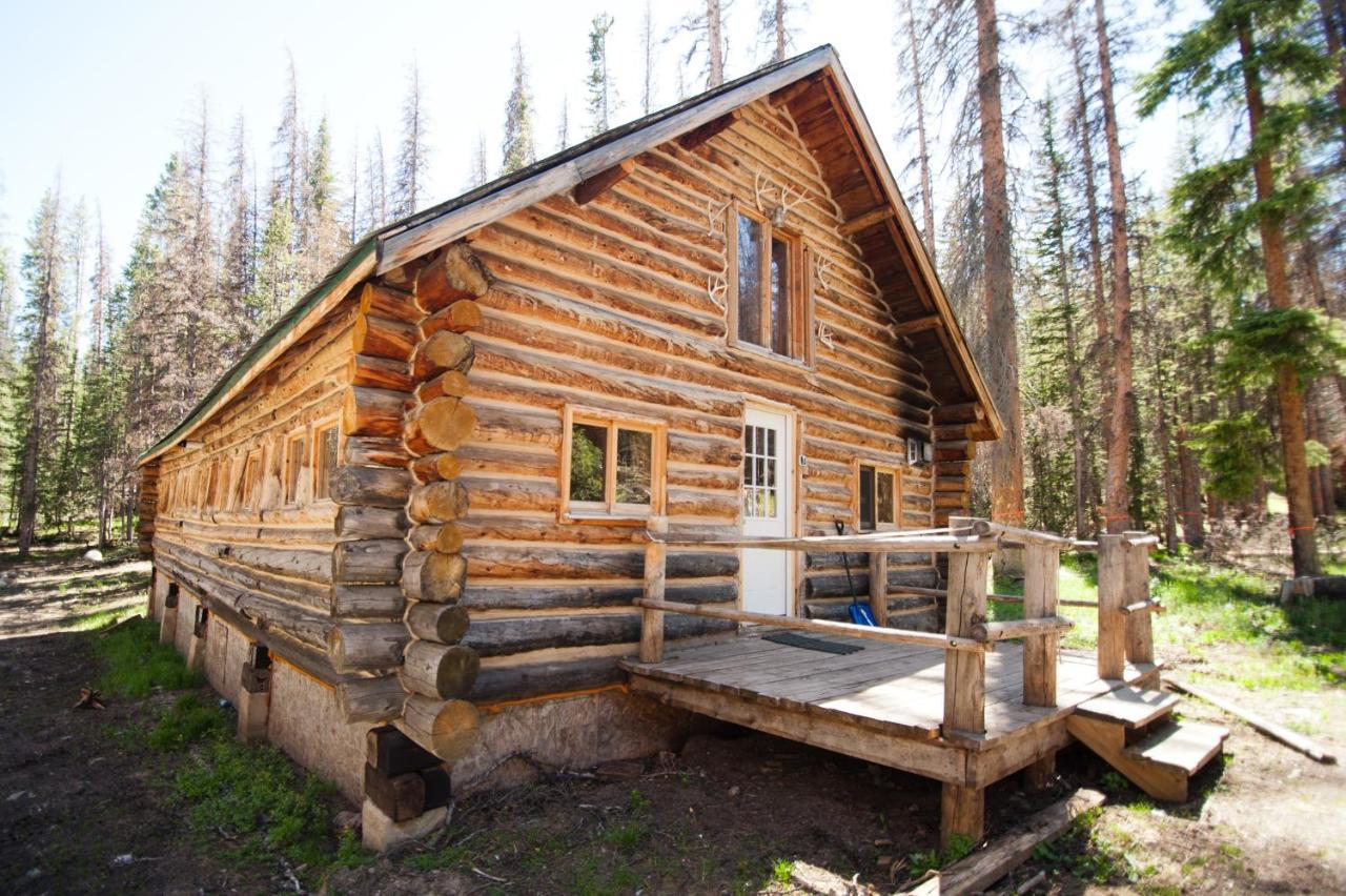 Snowy Mountain Lodge Centennial 외부 사진
