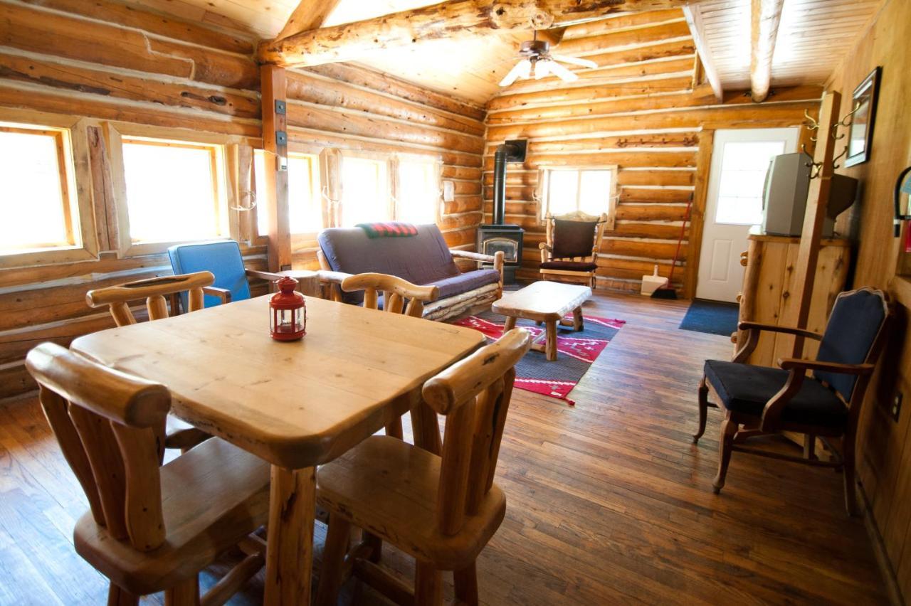 Snowy Mountain Lodge Centennial 외부 사진