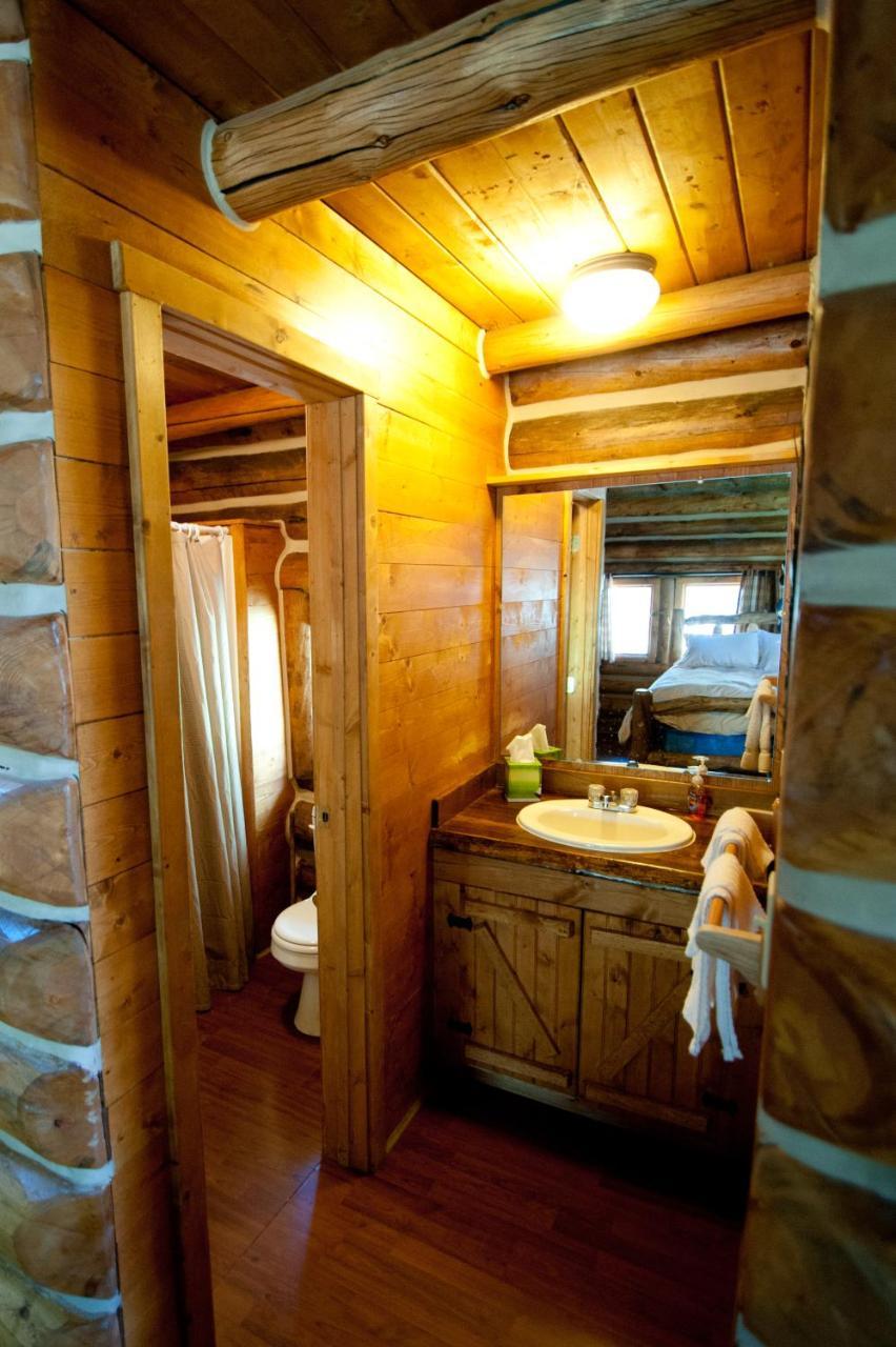 Snowy Mountain Lodge Centennial 외부 사진